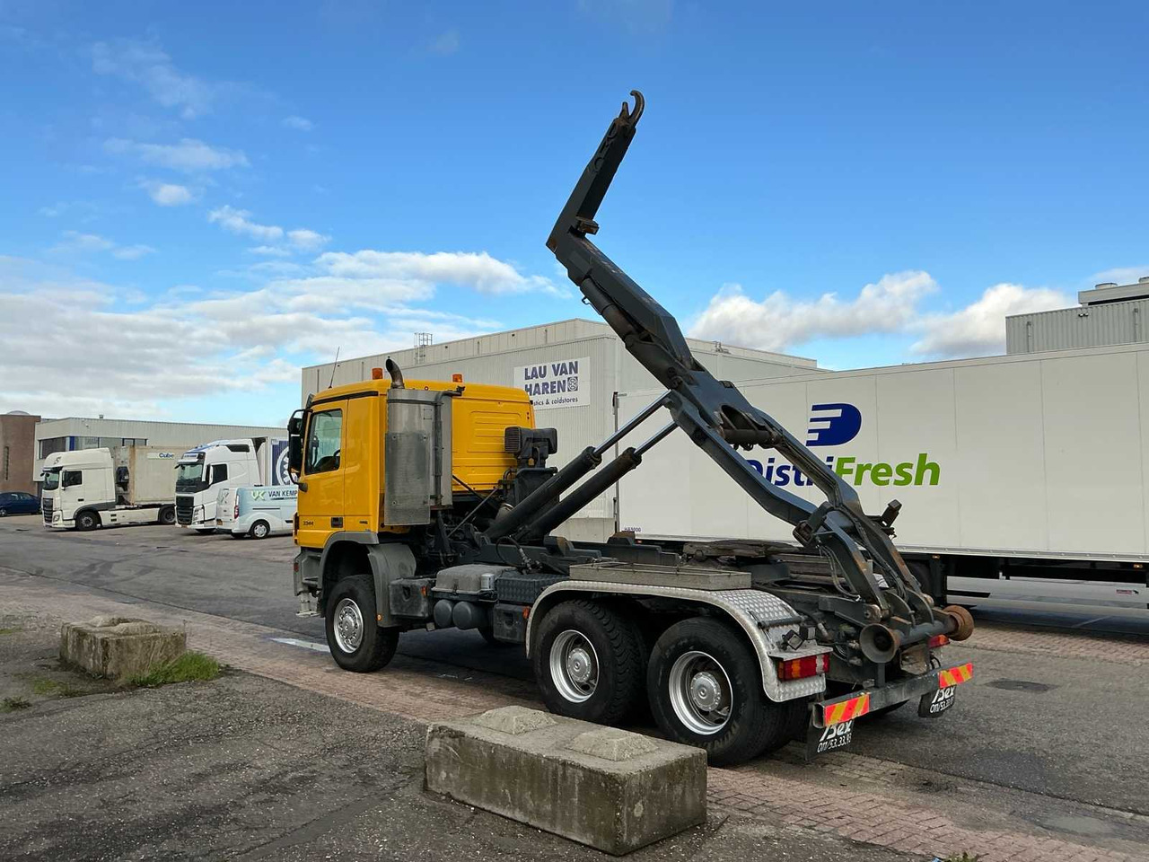 2007 MERCEDES ACTROS 3344 TRUCK - Camion: photos 4 2007 MERCEDES ACTROS 3344 TRUCK - Camion: photos 4