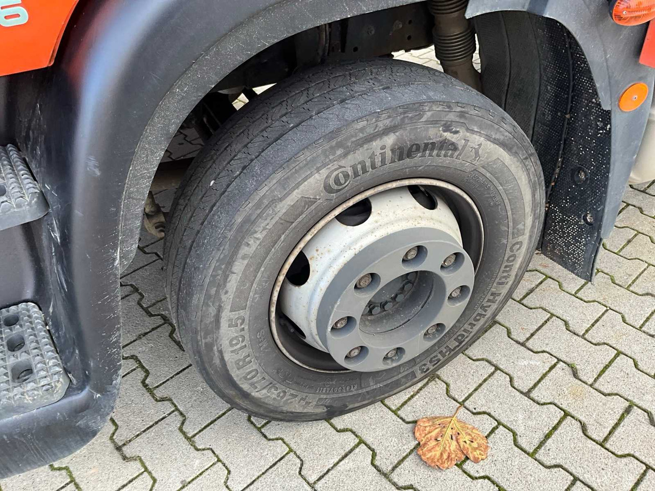 2015 IVECO EUROCARGO 120E19 RAMP TRUCK - Camion: photos 5 2015 IVECO EUROCARGO 120E19 RAMP TRUCK - Camion: photos 5