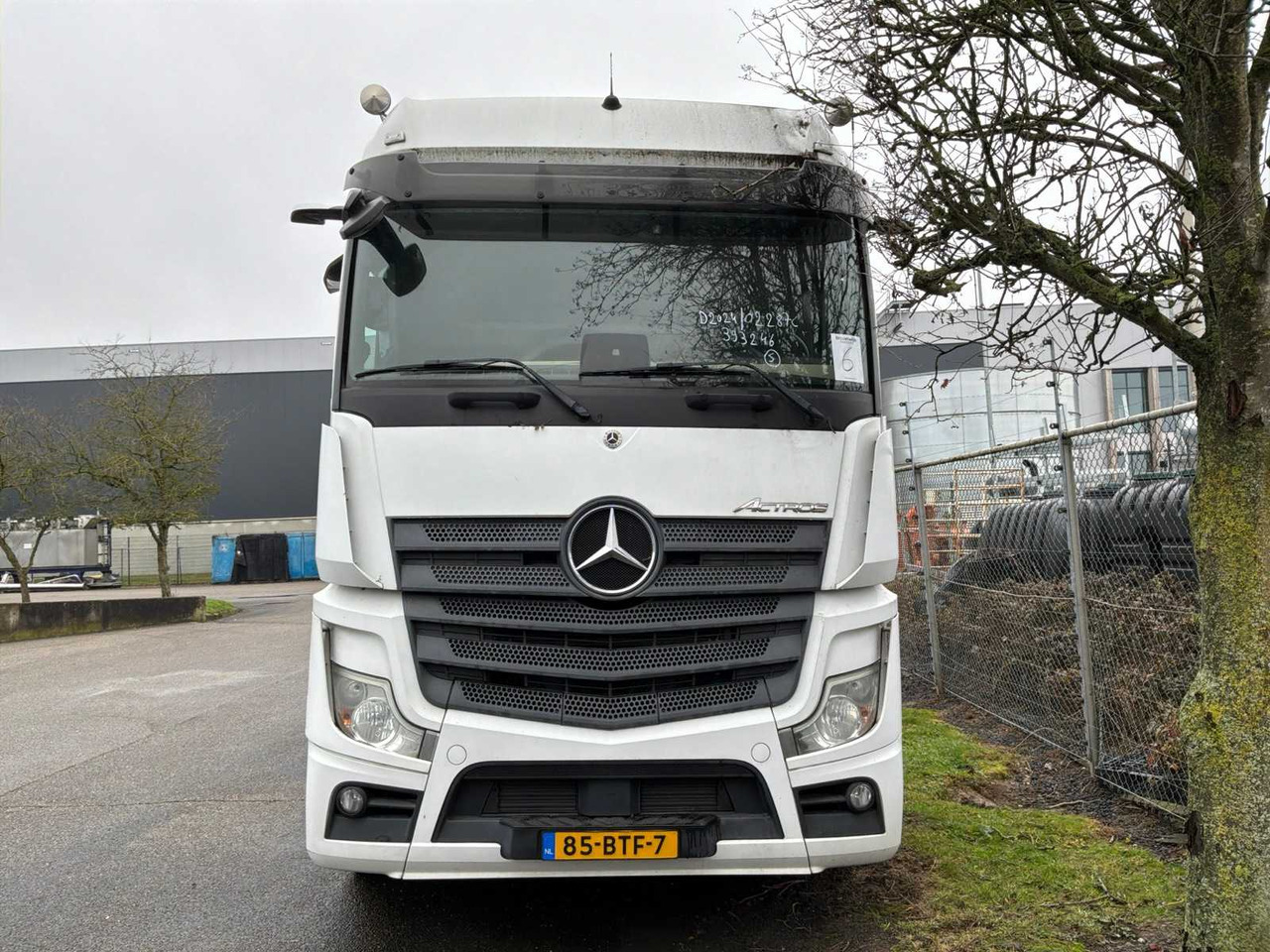 2019 MERCEDES-BENZ ACTROS SEMI-TRAILER TRACTOR 85-BTF-7 - Camion: photos 2 2019 MERCEDES-BENZ ACTROS SEMI-TRAILER TRACTOR 85-BTF-7 - Camion: photos 2