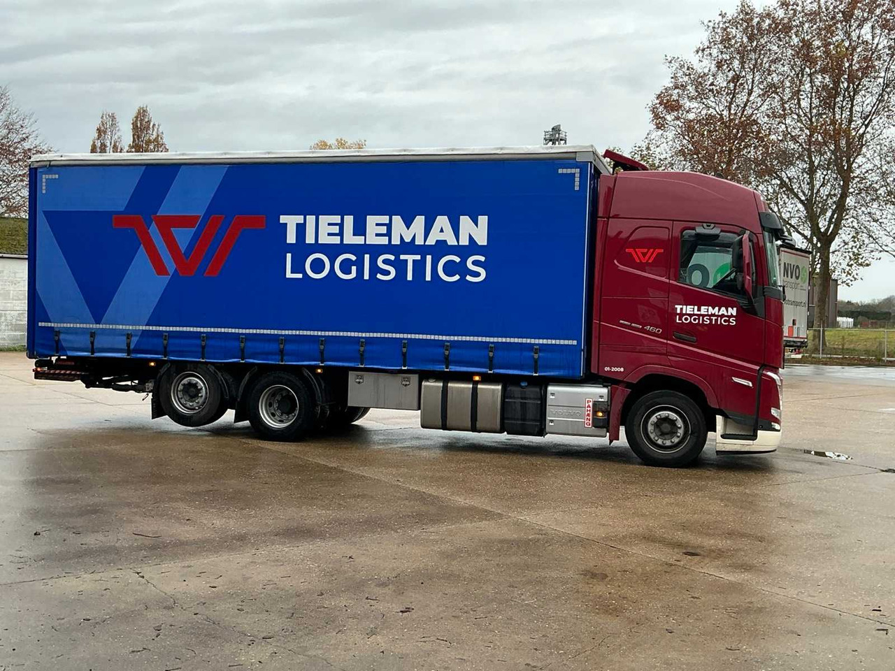 2023 VOLVO FH TRUCK WITH CANOPY BODY(C) - Camion: photos 4 2023 VOLVO FH TRUCK WITH CANOPY BODY(C) - Camion: photos 4