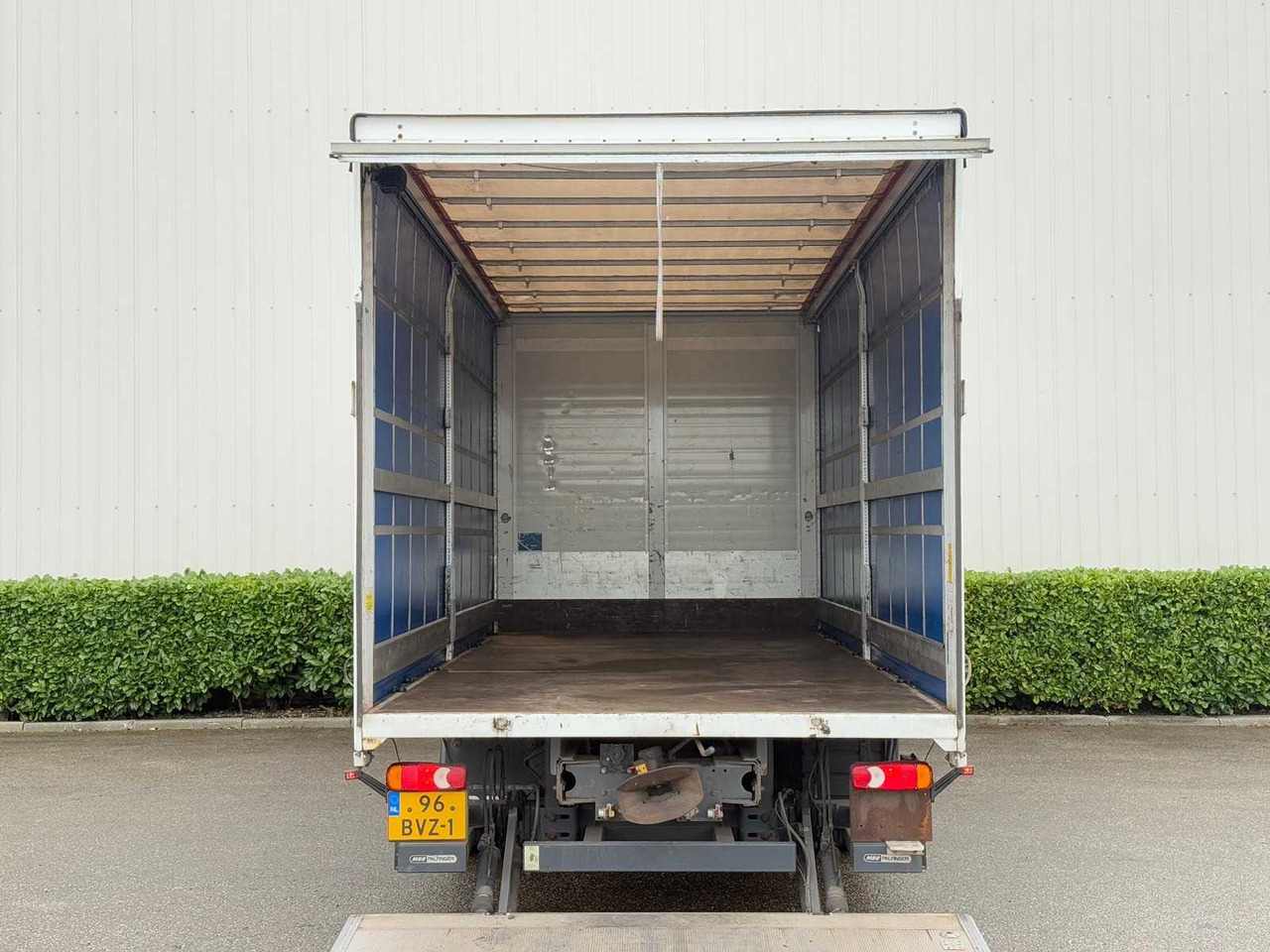 DAF - LF 45 - TRUCK - 2012 - Camion: photos 4 DAF - LF 45 - TRUCK - 2012 - Camion: photos 4