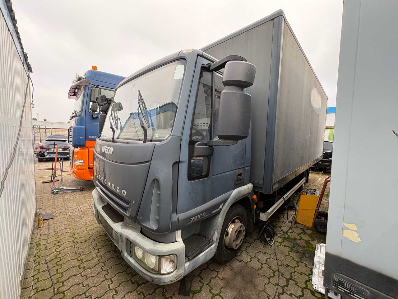 IVECO DAILY TYPE: 70C17 - TRUCK - Camion: photos 1 IVECO DAILY TYPE: 70C17 - TRUCK - Camion: photos 1
