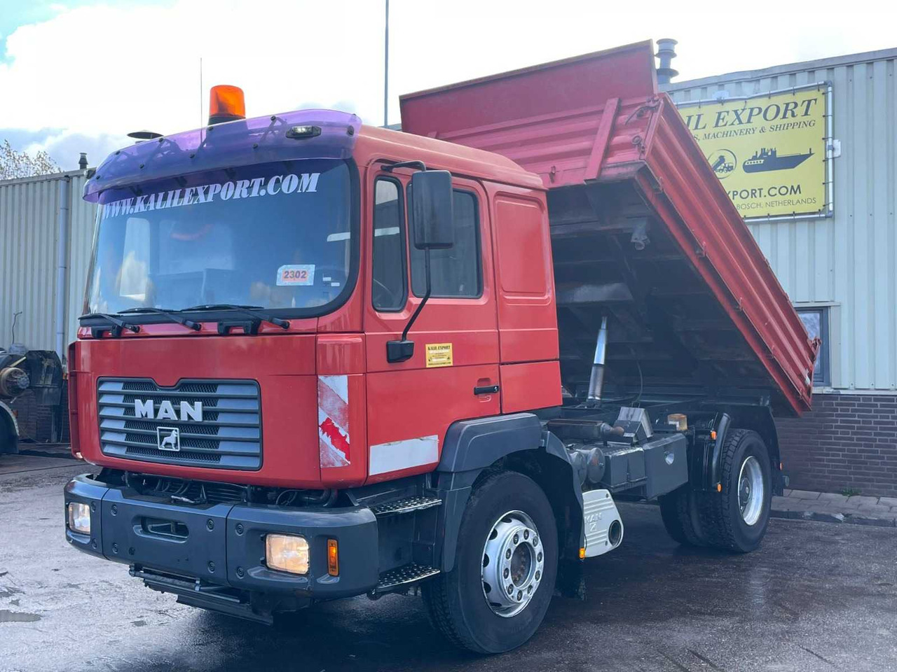 MAN - 1999 - 18.310 TIPPER - TRUCK - Camion: photos 2 MAN - 1999 - 18.310 TIPPER - TRUCK - Camion: photos 2