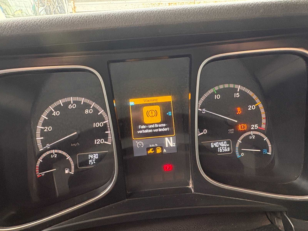 Camion MERCEDES-BENZ ACTROS 1843 TRACTOR: photos 11