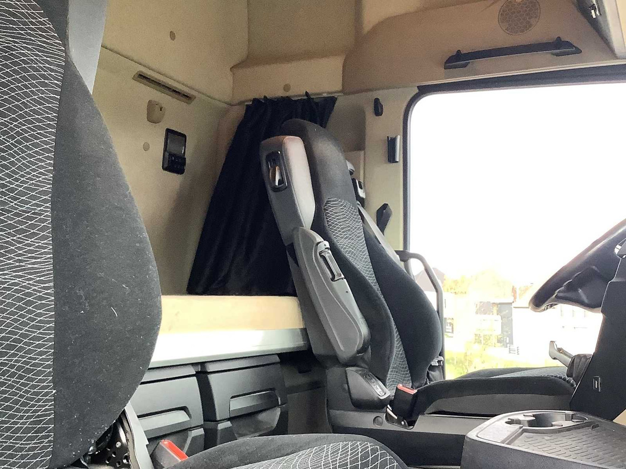 MERCEDES-BENZ - ACTROS - TRUCK - 2019 - Camion: photos 5 MERCEDES-BENZ - ACTROS - TRUCK - 2019 - Camion: photos 5