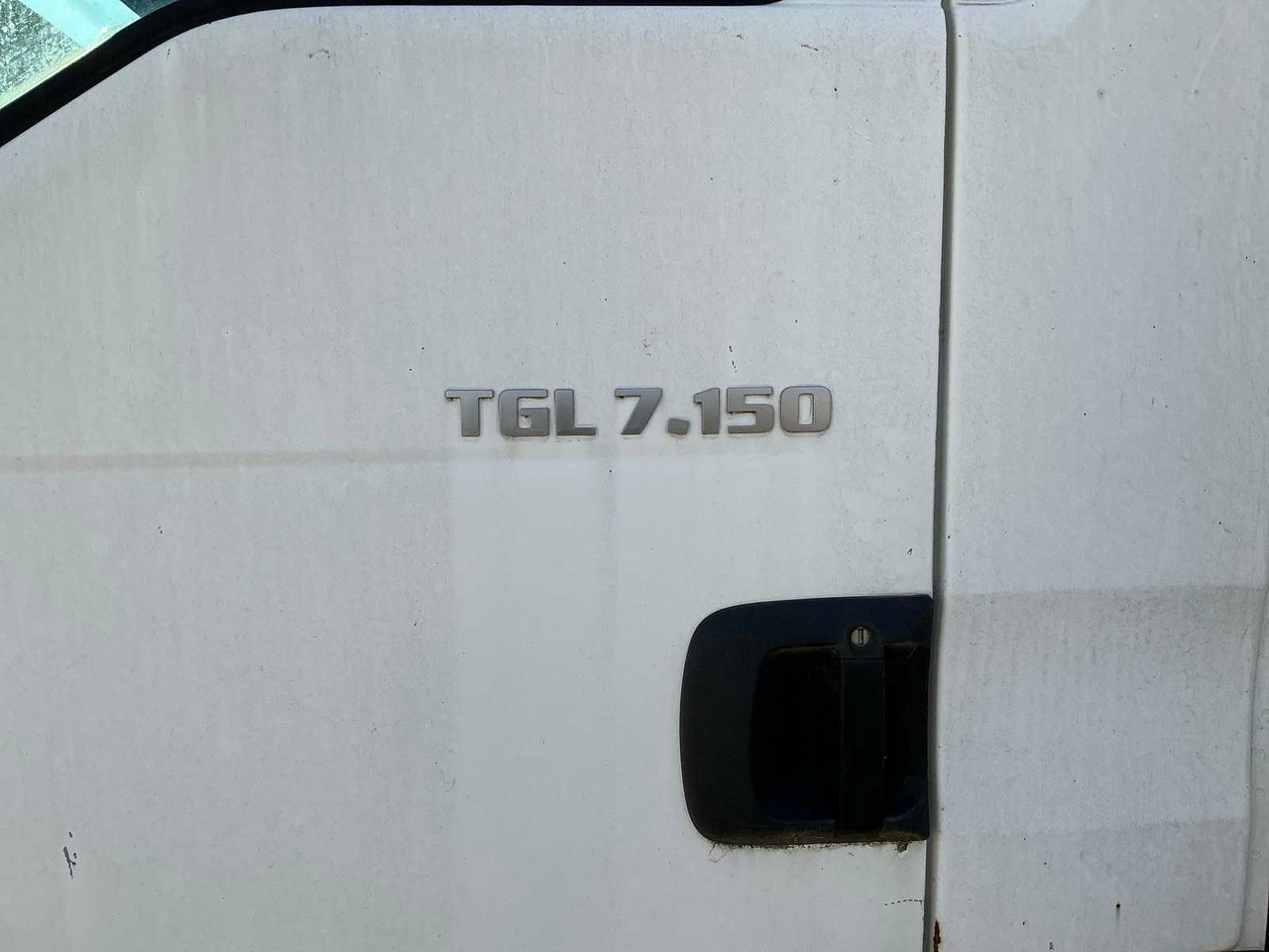 MERCEDES-BENZ - TGL 7.150 - TRUCK - 2009 - Camion: photos 5 MERCEDES-BENZ - TGL 7.150 - TRUCK - 2009 - Camion: photos 5