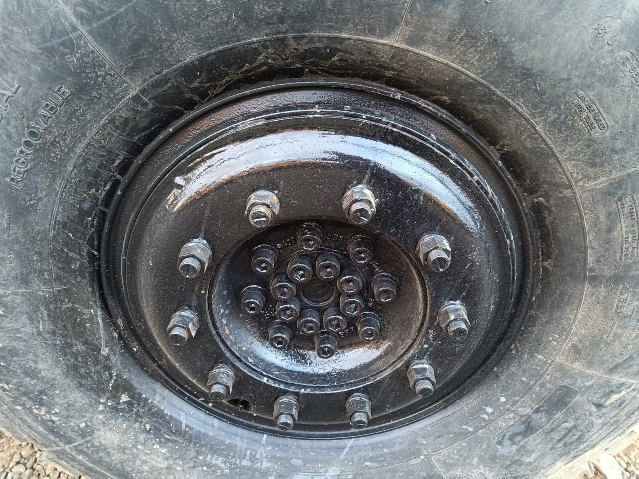 Camion UNIMOG - U 400 - TRUCK - 2001: photos 11 Camion UNIMOG - U 400 - TRUCK - 2001: photos 11