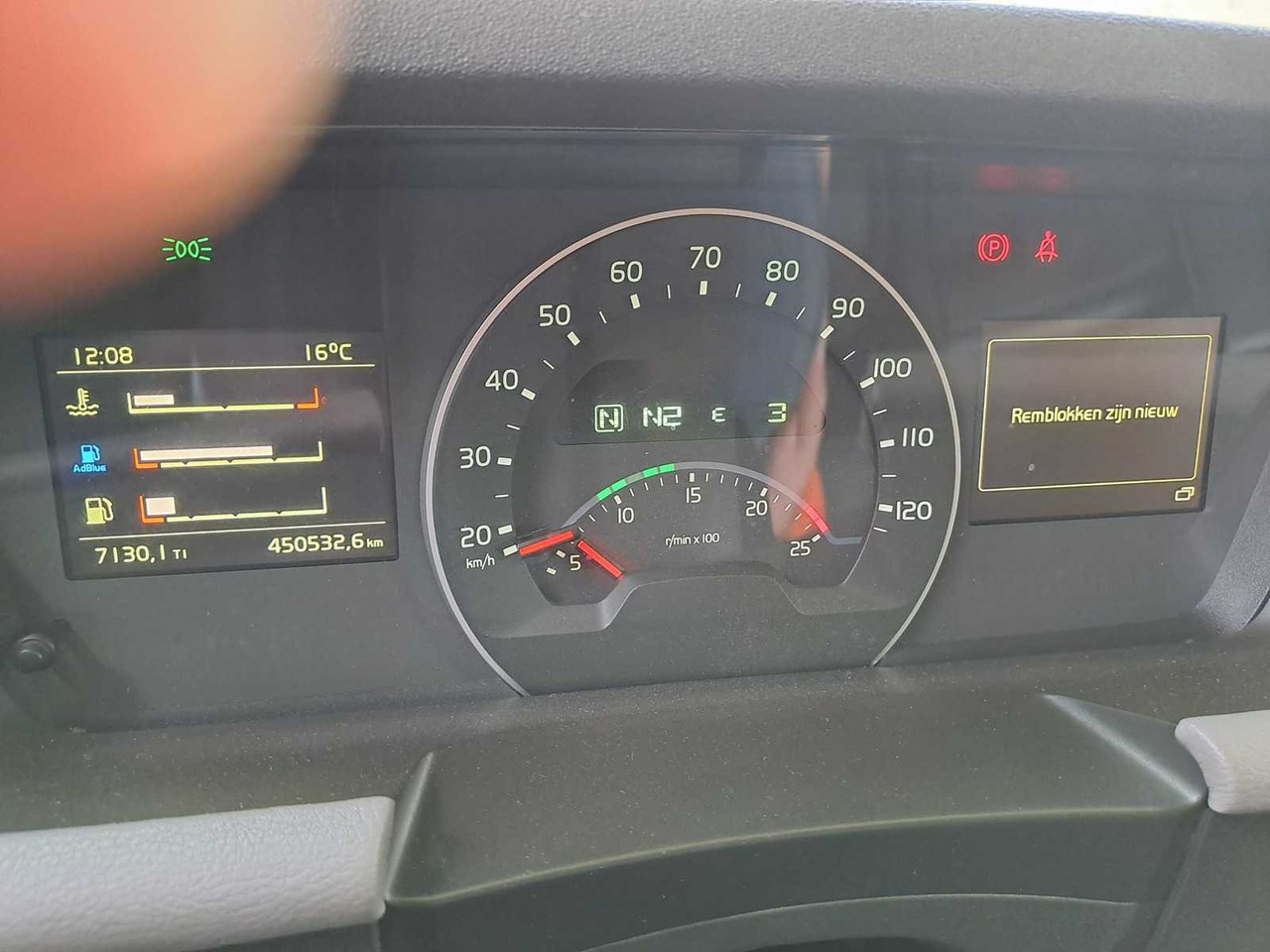 Camion VOLVO - 2016 - FH4 540 I-SHIFT - TRUCK WITH PALFINGER EPSILON Q150L/97 CRANE: photos 15 Camion VOLVO - 2016 - FH4 540 I-SHIFT - TRUCK WITH PALFINGER EPSILON Q150L/97 CRANE: photos 15