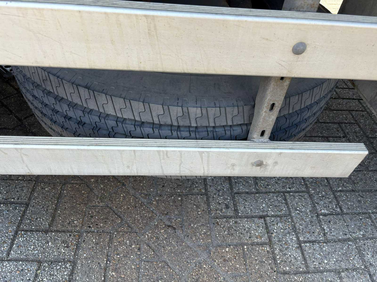 Camion VOLVO - FM 9 COOLING 260 - TRUCK: photos 9