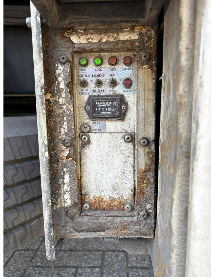 Camion VOLVO - FM 9 COOLING 260 - TRUCK: photos 12