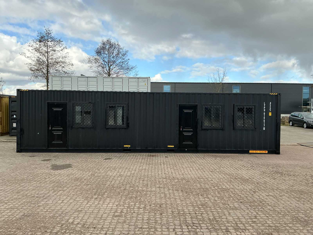 Field Facilities 12 meter 40ft HQ Luxury - Carrosserie interchangeable/ Conteneur: photos 1 Field Facilities 12 meter 40ft HQ Luxury - Carrosserie interchangeable/ Conteneur: photos 1