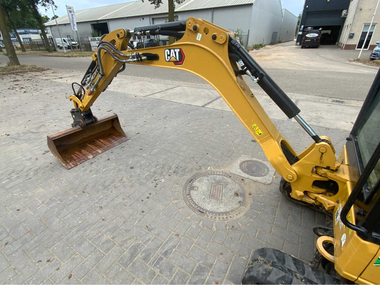 Mini pelle Caterpillar 301.6: photos 36