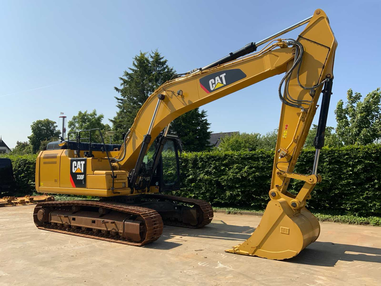 Caterpillar 330FL - Pelle sur chenille: photos 2 Caterpillar 330FL - Pelle sur chenille: photos 2