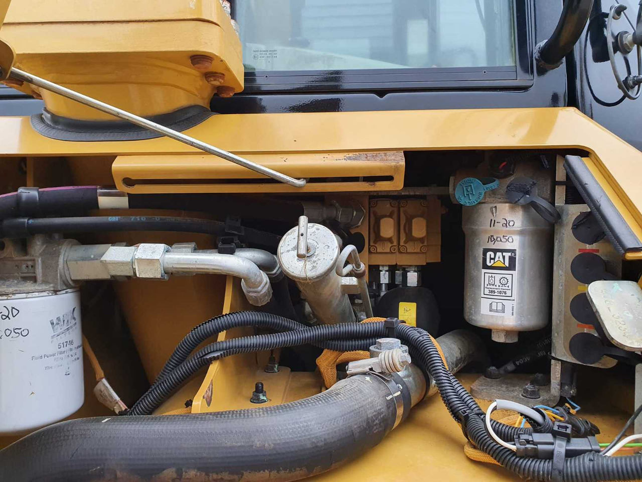 Bulldozer Caterpillar D6N: photos 9