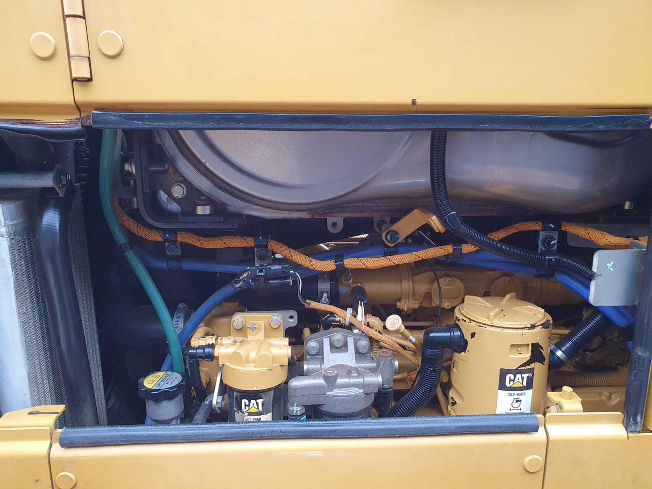 Bulldozer Caterpillar D6N: photos 11