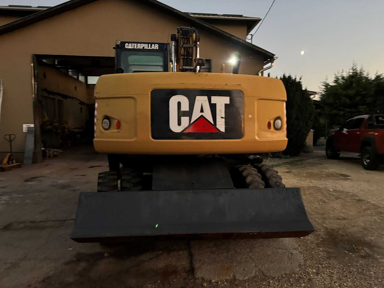 Caterpillar M316D - Pelle sur pneus: photos 4 Caterpillar M316D - Pelle sur pneus: photos 4