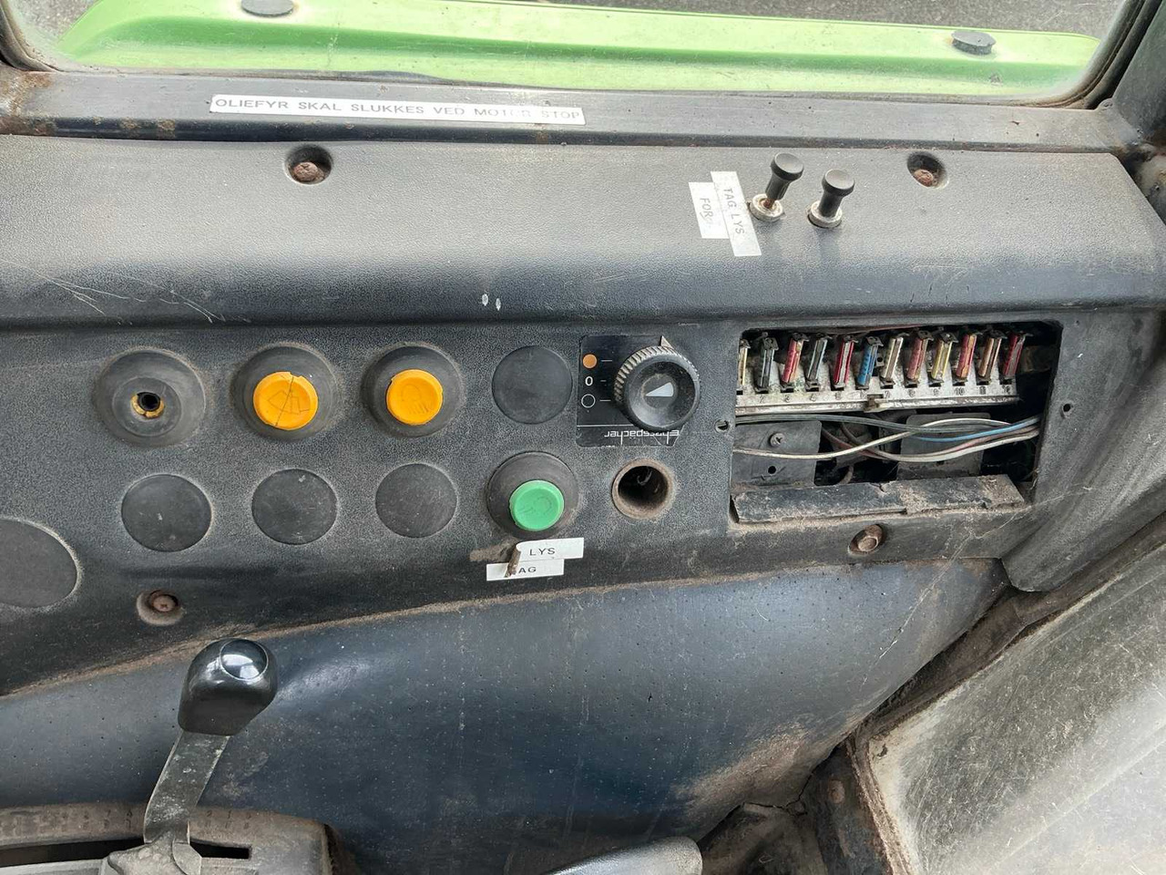 Tracteur agricole Deutz-Fahr DX3.30: photos 37