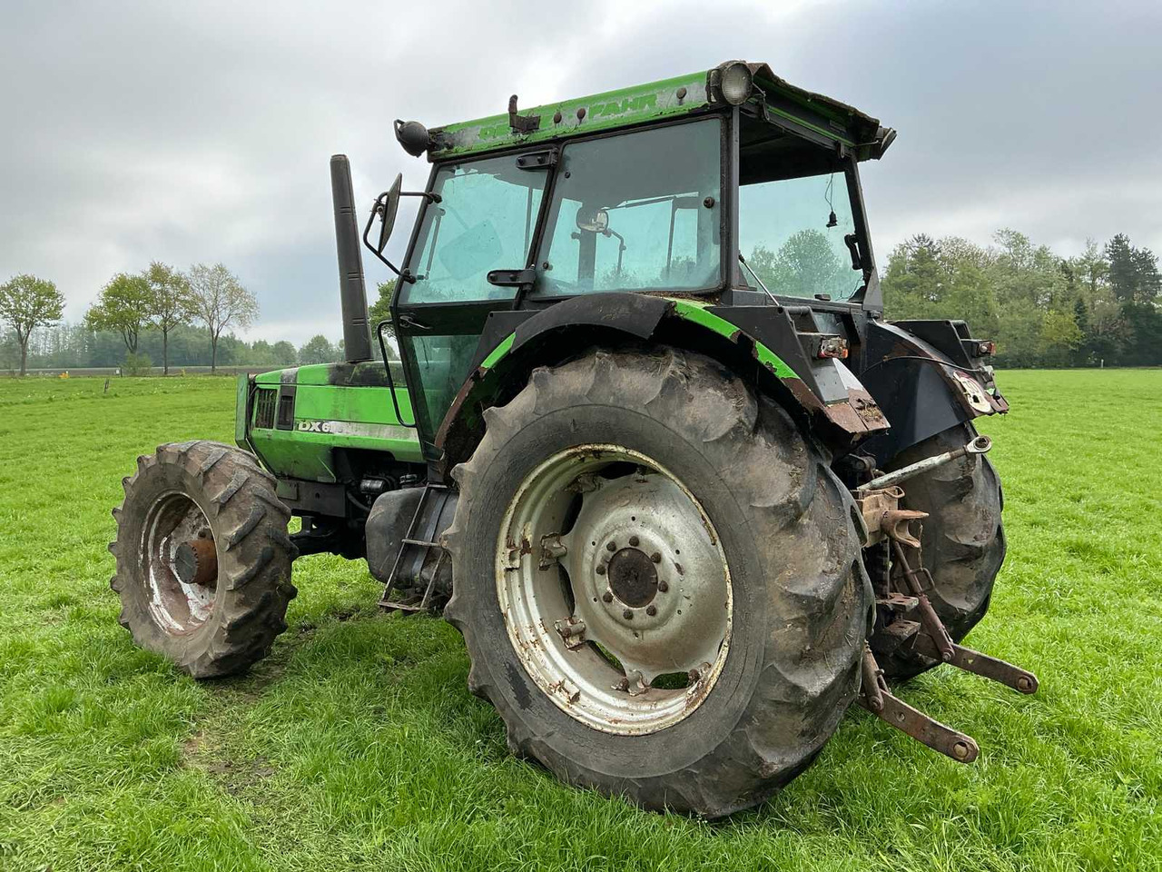 Deutz-Fahr DX6.05A - Tracteur agricole: photos 5 Deutz-Fahr DX6.05A - Tracteur agricole: photos 5