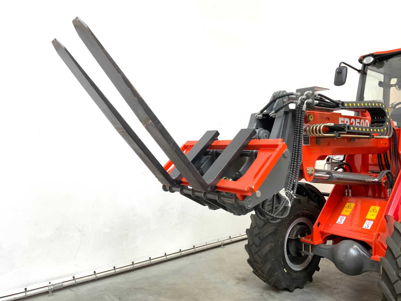 EVERUN - 2025 - ER2500 - TELESCOPIC WHEEL LOADER - Chargeuse sur pneus: photos 4 EVERUN - 2025 - ER2500 - TELESCOPIC WHEEL LOADER - Chargeuse sur pneus: photos 4