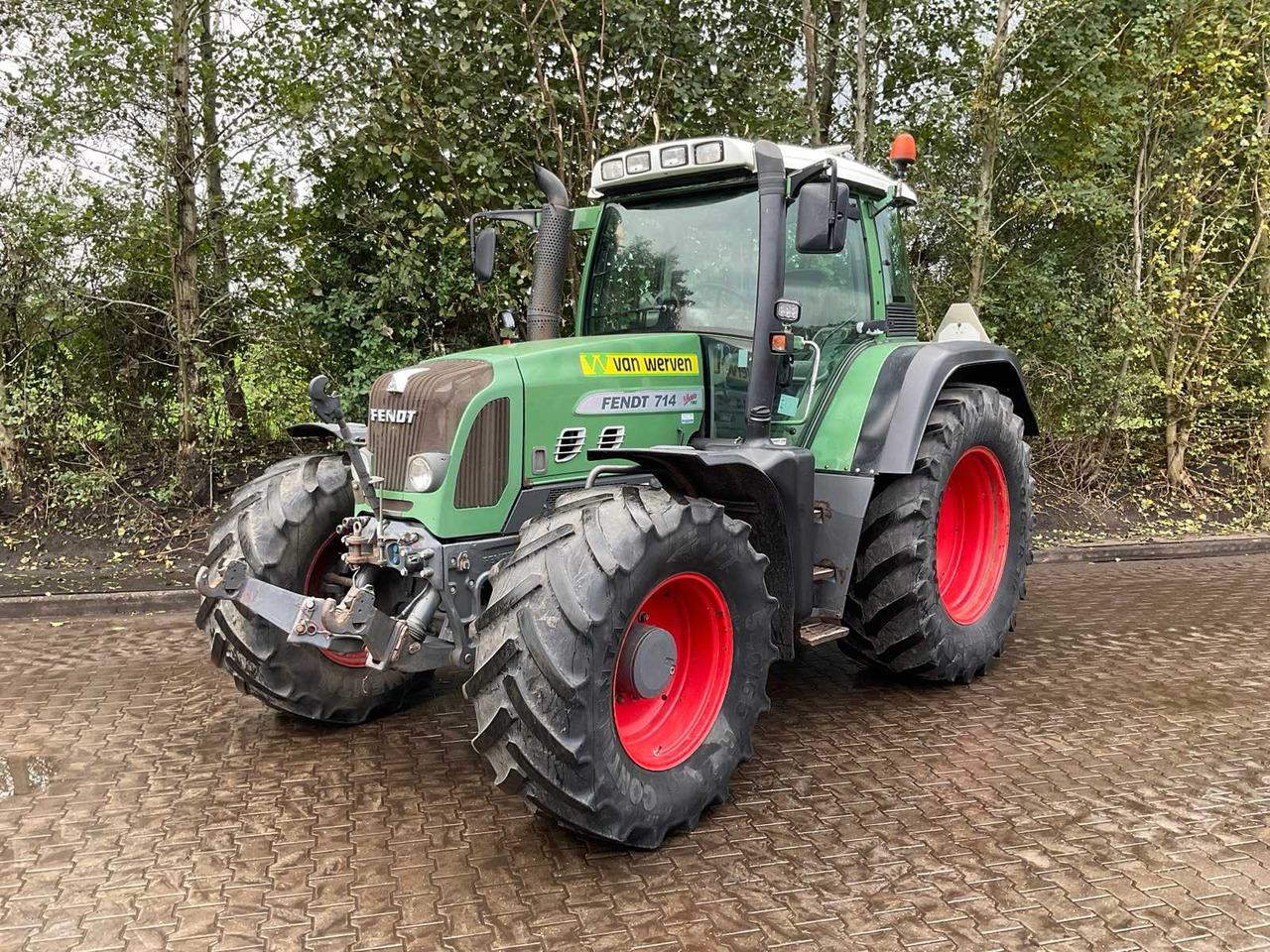 Fendt 714 Vario TMS - Tracteur agricole: photos 2 Fendt 714 Vario TMS - Tracteur agricole: photos 2