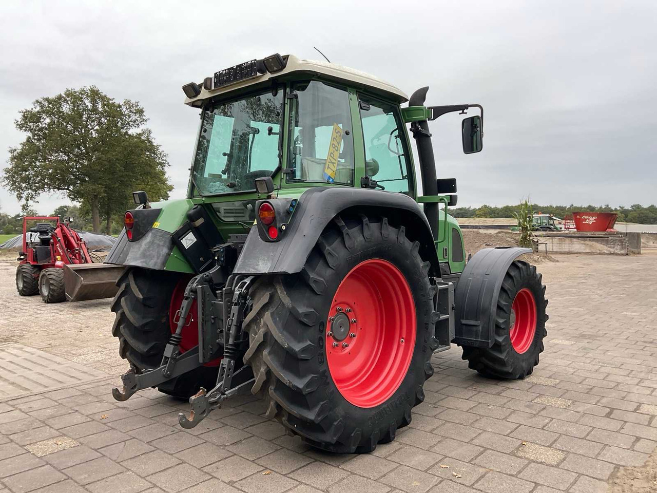 Fendt Farmer 410 Vario - Tracteur agricole: photos 5 Fendt Farmer 410 Vario - Tracteur agricole: photos 5