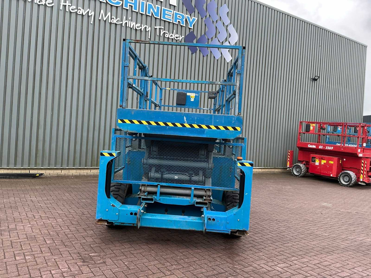 Genie GS-4390 - Nacelle: photos 2 Genie GS-4390 - Nacelle: photos 2