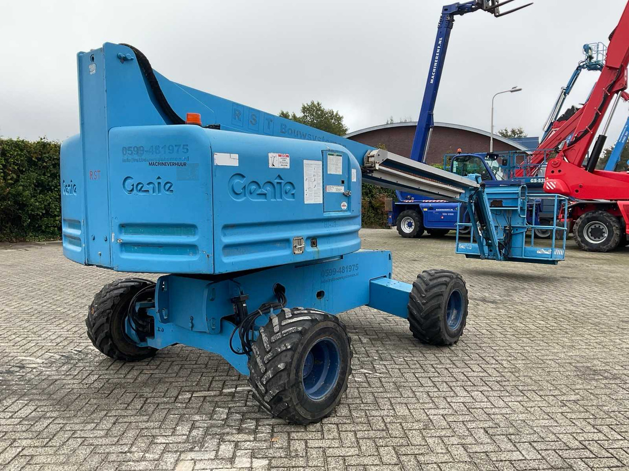 Genie S-45 - Nacelle: photos 4 Genie S-45 - Nacelle: photos 4