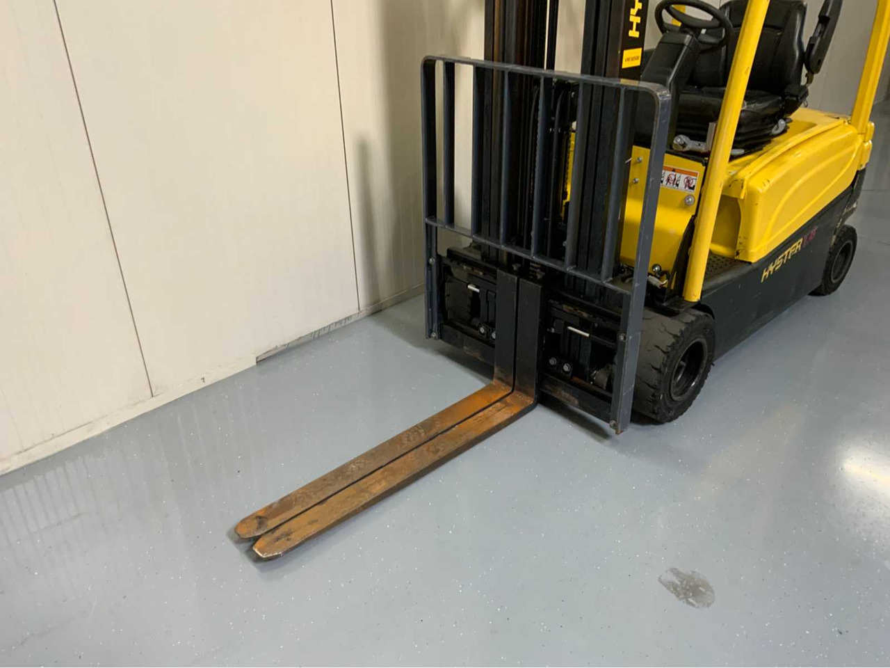 HYSTER J1.8XN - 4.9M TRIPLEX, FREE-LIFT, SIDE-SHIFT - FORKLIFT - Chariot élévateur: photos 4 HYSTER J1.8XN - 4.9M TRIPLEX, FREE-LIFT, SIDE-SHIFT - FORKLIFT - Chariot élévateur: photos 4