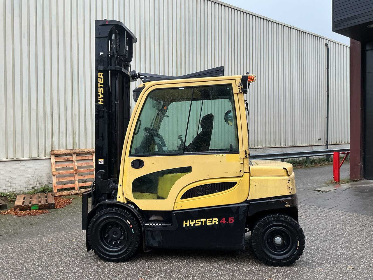 HYSTER - J45XN - FORKLIFT TRUCKS - 2019 - Chariot élévateur: photos 2 HYSTER - J45XN - FORKLIFT TRUCKS - 2019 - Chariot élévateur: photos 2