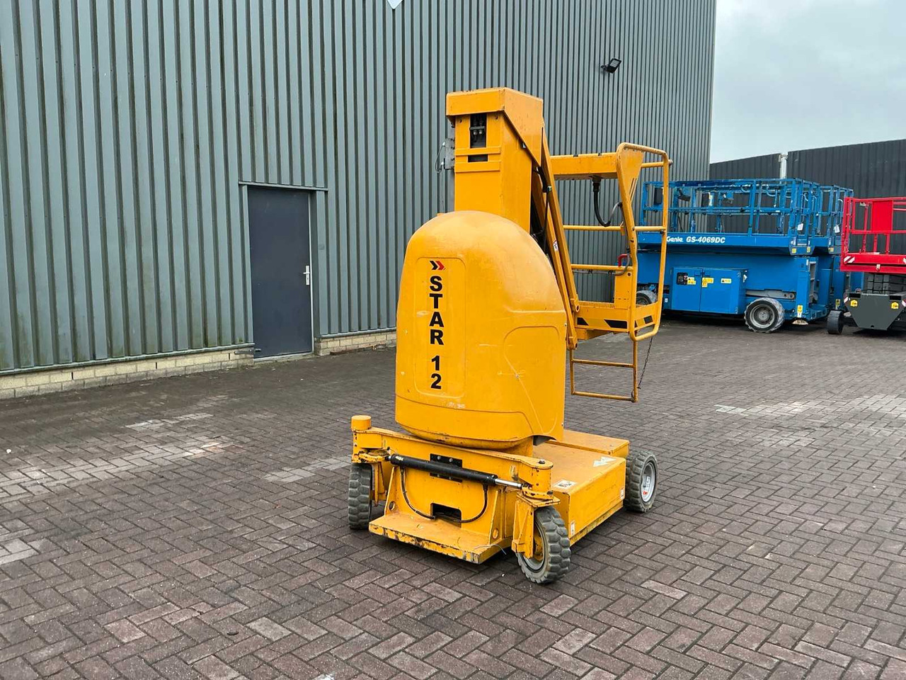 Haulotte Star 12 - Nacelle: photos 2 Haulotte Star 12 - Nacelle: photos 2