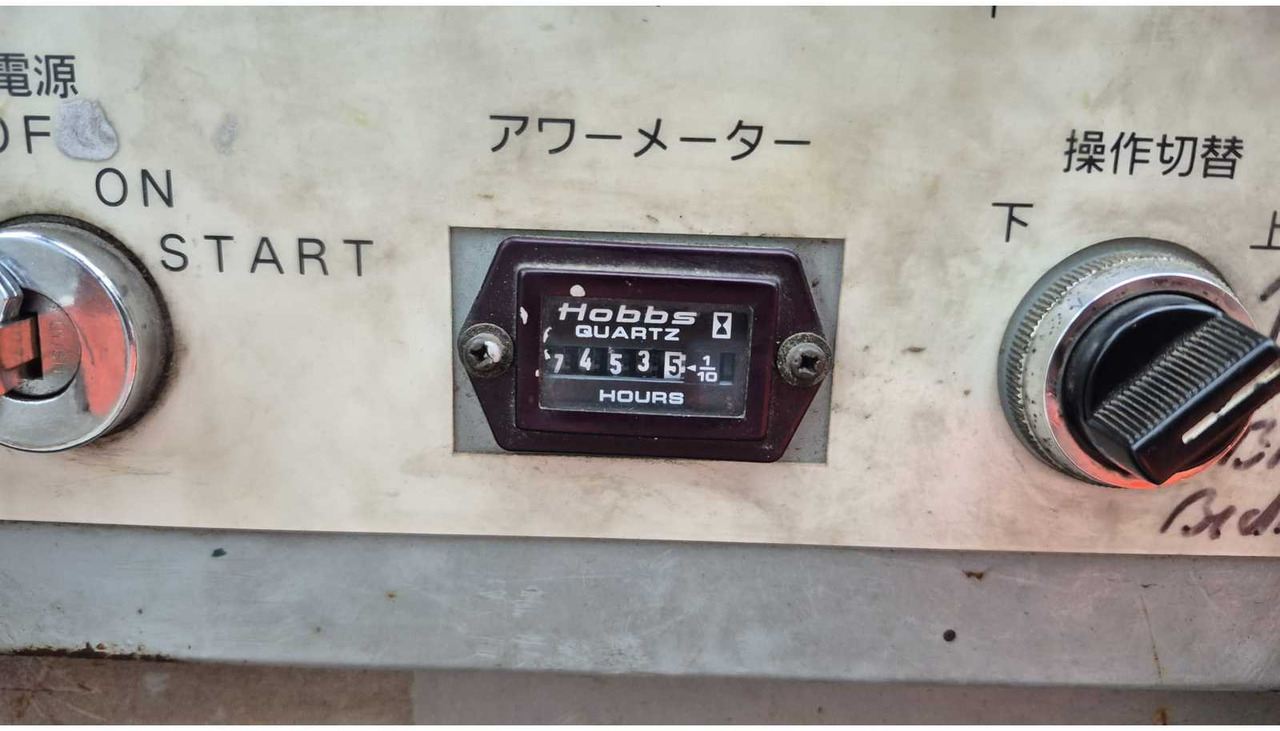 Hitachi HX 64 B - Nacelle: photos 4 Hitachi HX 64 B - Nacelle: photos 4
