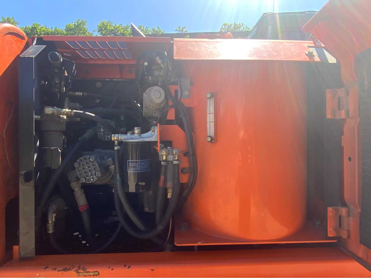 Pelle sur pneus Hitachi ZX 160W: photos 34