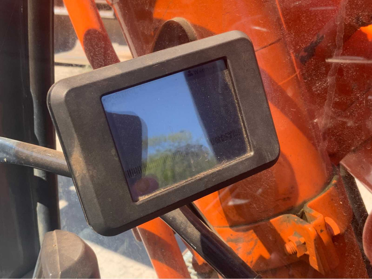 Pelle sur pneus Hitachi ZX 160W: photos 19