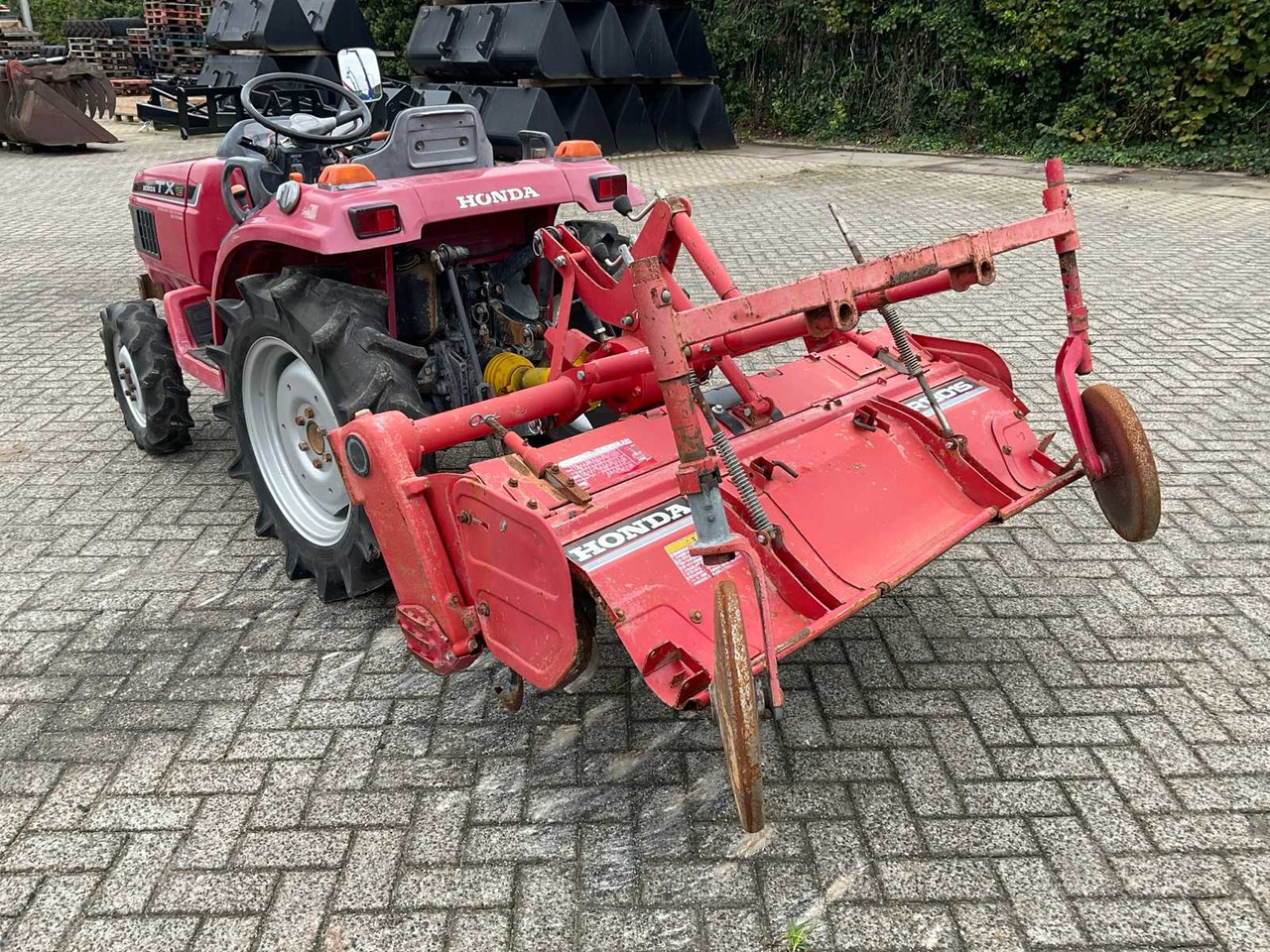 Honda TX18 - Micro tracteur: photos 2 Honda TX18 - Micro tracteur: photos 2