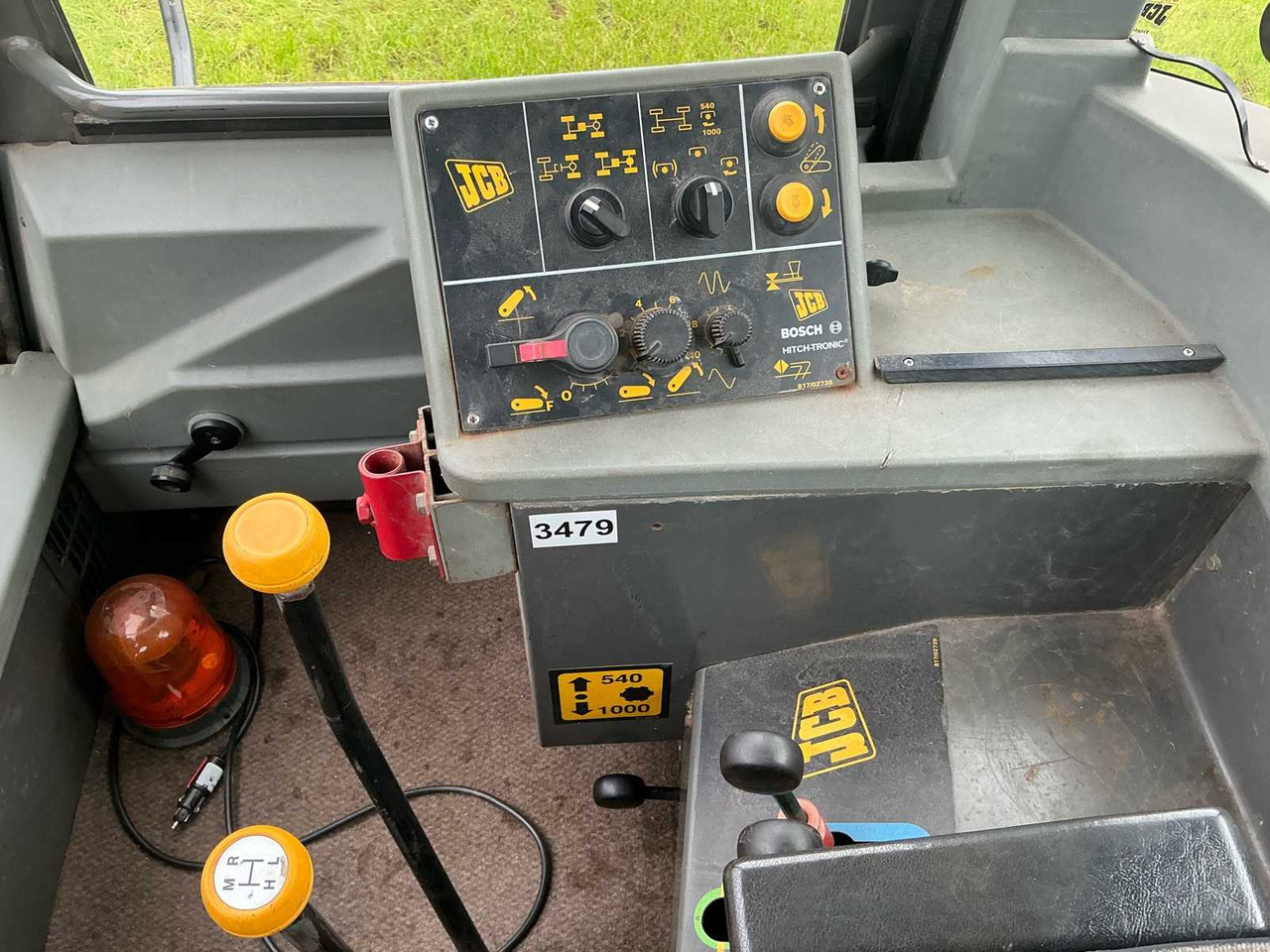 Tracteur agricole JCB 1993 JCB FASTRAC 145 TURBO ALL-WHEEL DRIVE TRACTOR: photos 17 Tracteur agricole JCB 1993 JCB FASTRAC 145 TURBO ALL-WHEEL DRIVE TRACTOR: photos 17