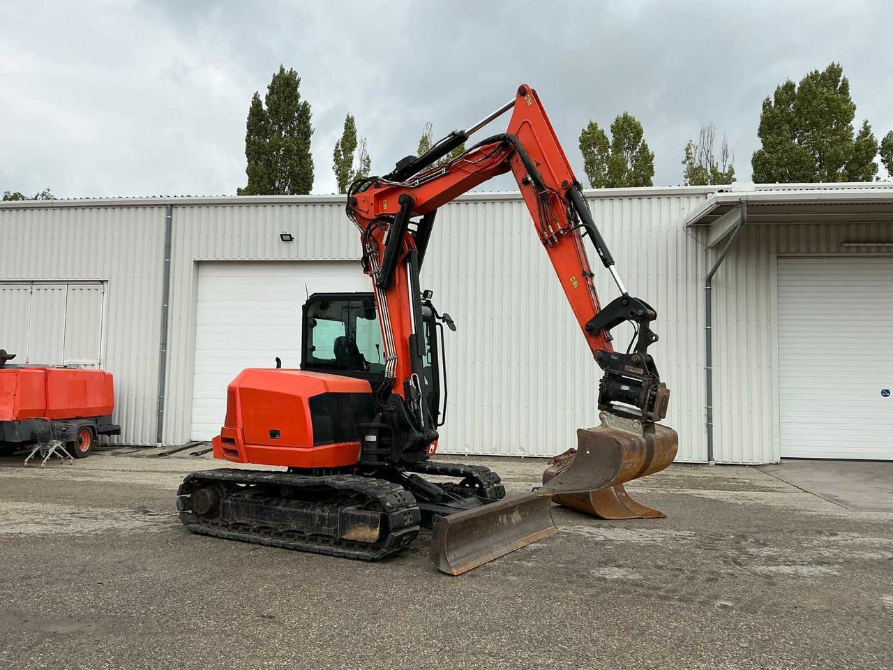JCB 86C-1 TAB - Pelle sur chenille: photos 1 JCB 86C-1 TAB - Pelle sur chenille: photos 1