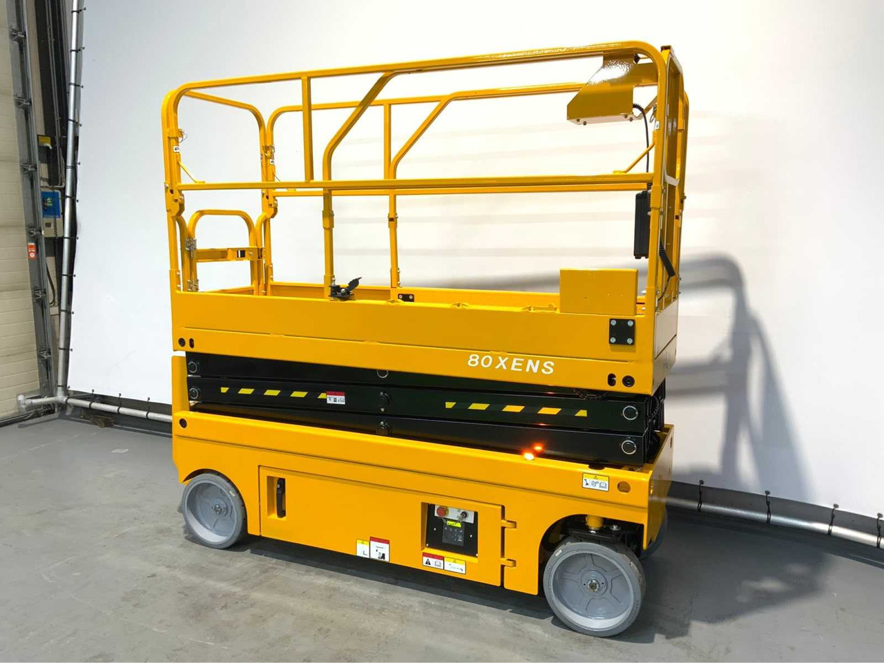 JD Equipment 80XEN - Nacelle: photos 3 JD Equipment 80XEN - Nacelle: photos 3