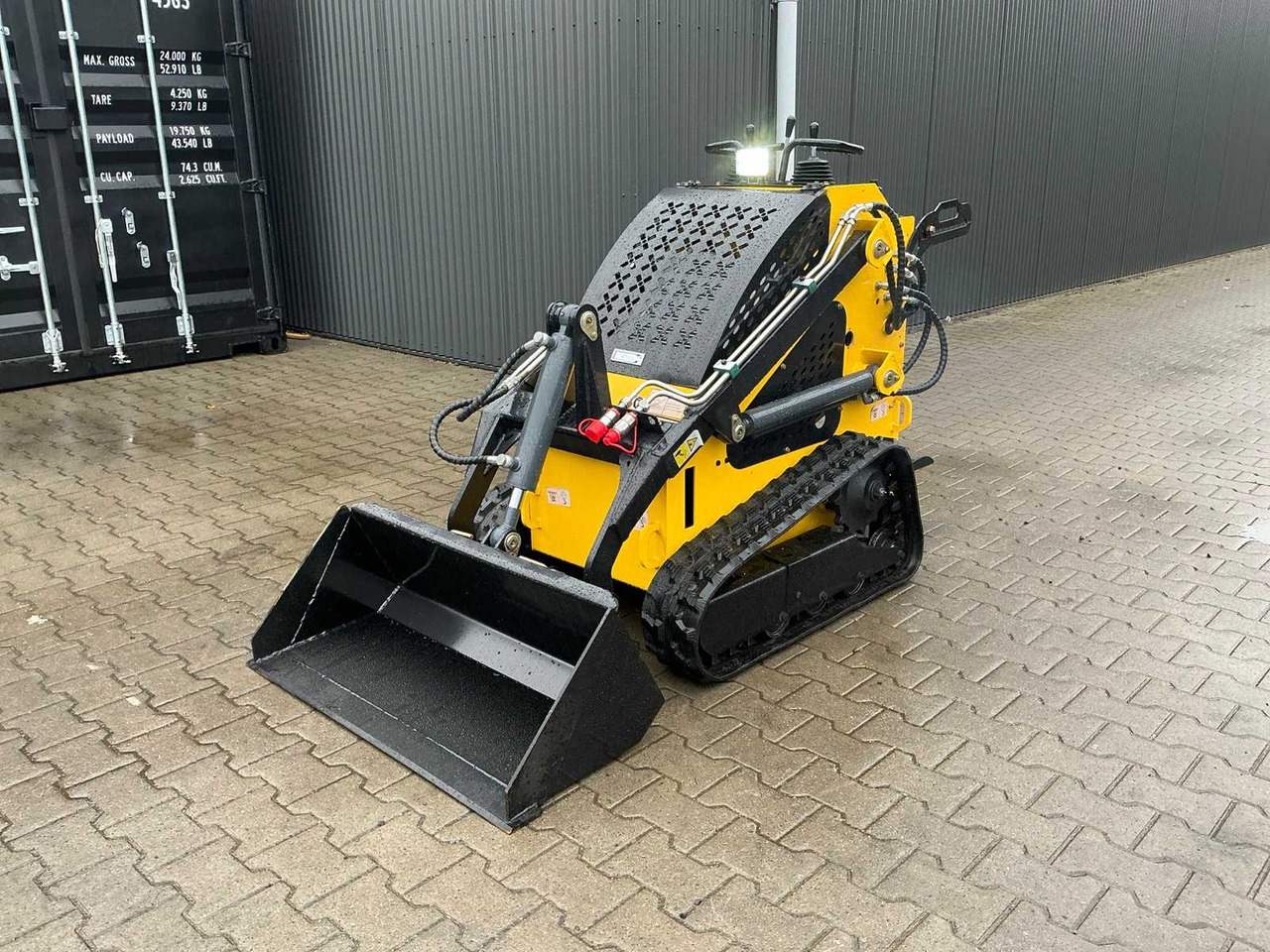 JL LRT360 MINI LOADER / SKID STEER LOADER ON TRACKS - Chargeuse compacte sur chenilles: photos 1 JL LRT360 MINI LOADER / SKID STEER LOADER ON TRACKS - Chargeuse compacte sur chenilles: photos 1
