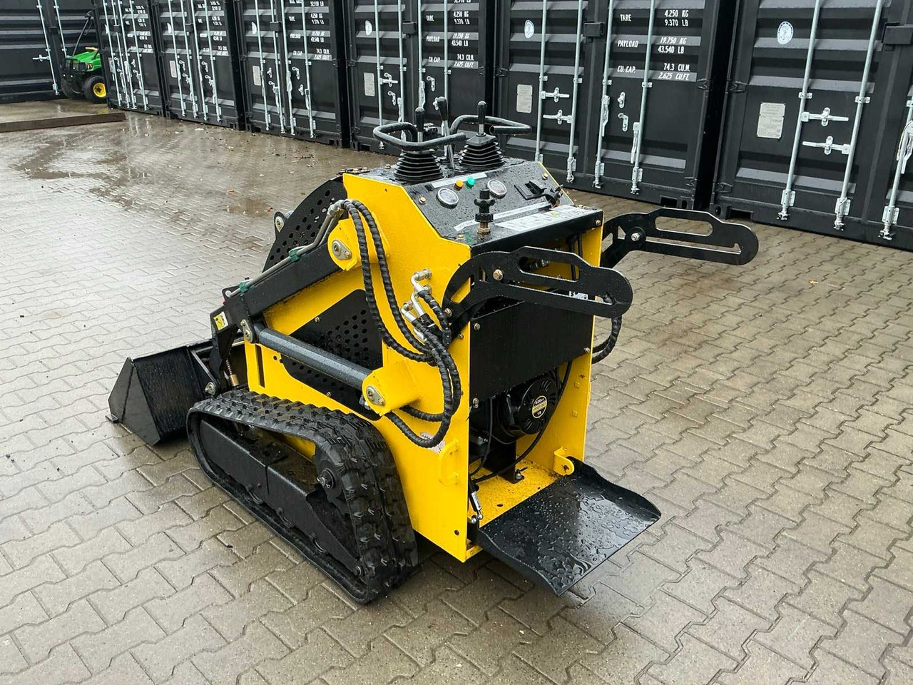 JL LRT360 MINI LOADER / SKID STEER LOADER ON TRACKS - Chargeuse compacte sur chenilles: photos 3 JL LRT360 MINI LOADER / SKID STEER LOADER ON TRACKS - Chargeuse compacte sur chenilles: photos 3
