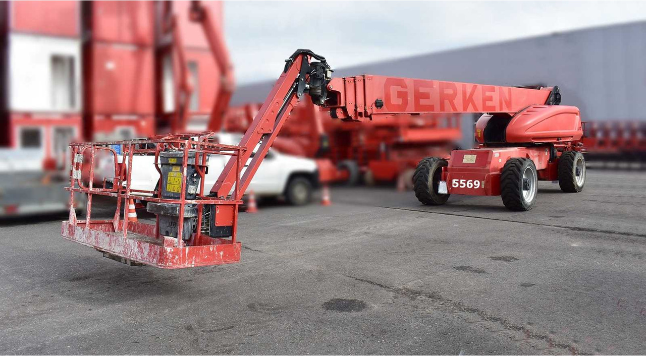 JLG 1200 SJP - Nacelle: photos 1 JLG 1200 SJP - Nacelle: photos 1