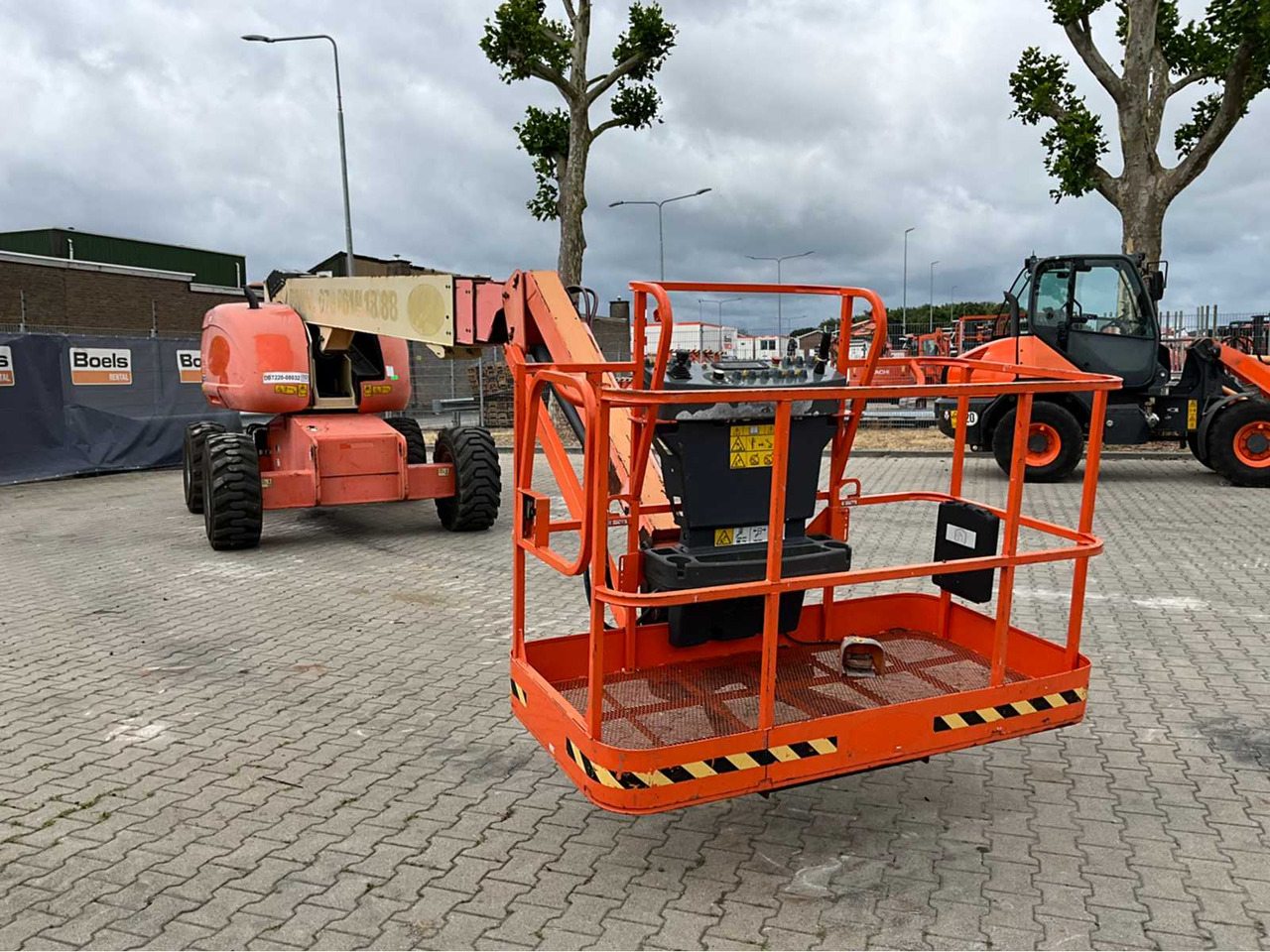JLG 660SJZ - Nacelle: photos 5 JLG 660SJZ - Nacelle: photos 5