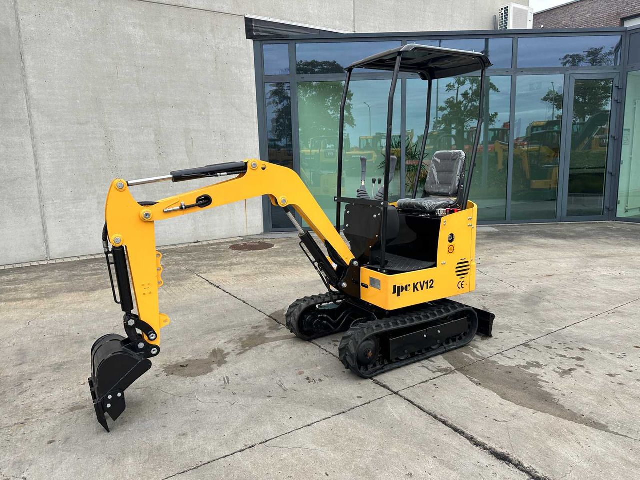 JPC KV12 - Mini pelle: photos 2 JPC KV12 - Mini pelle: photos 2