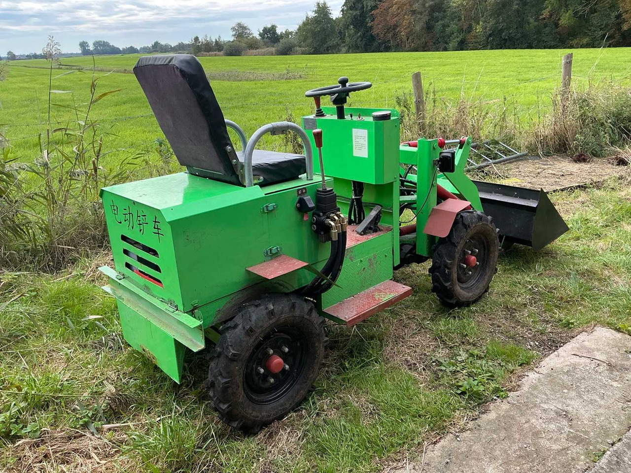 JPC ME18 SHOVEL - Chargeuse sur pneus: photos 5 JPC ME18 SHOVEL - Chargeuse sur pneus: photos 5