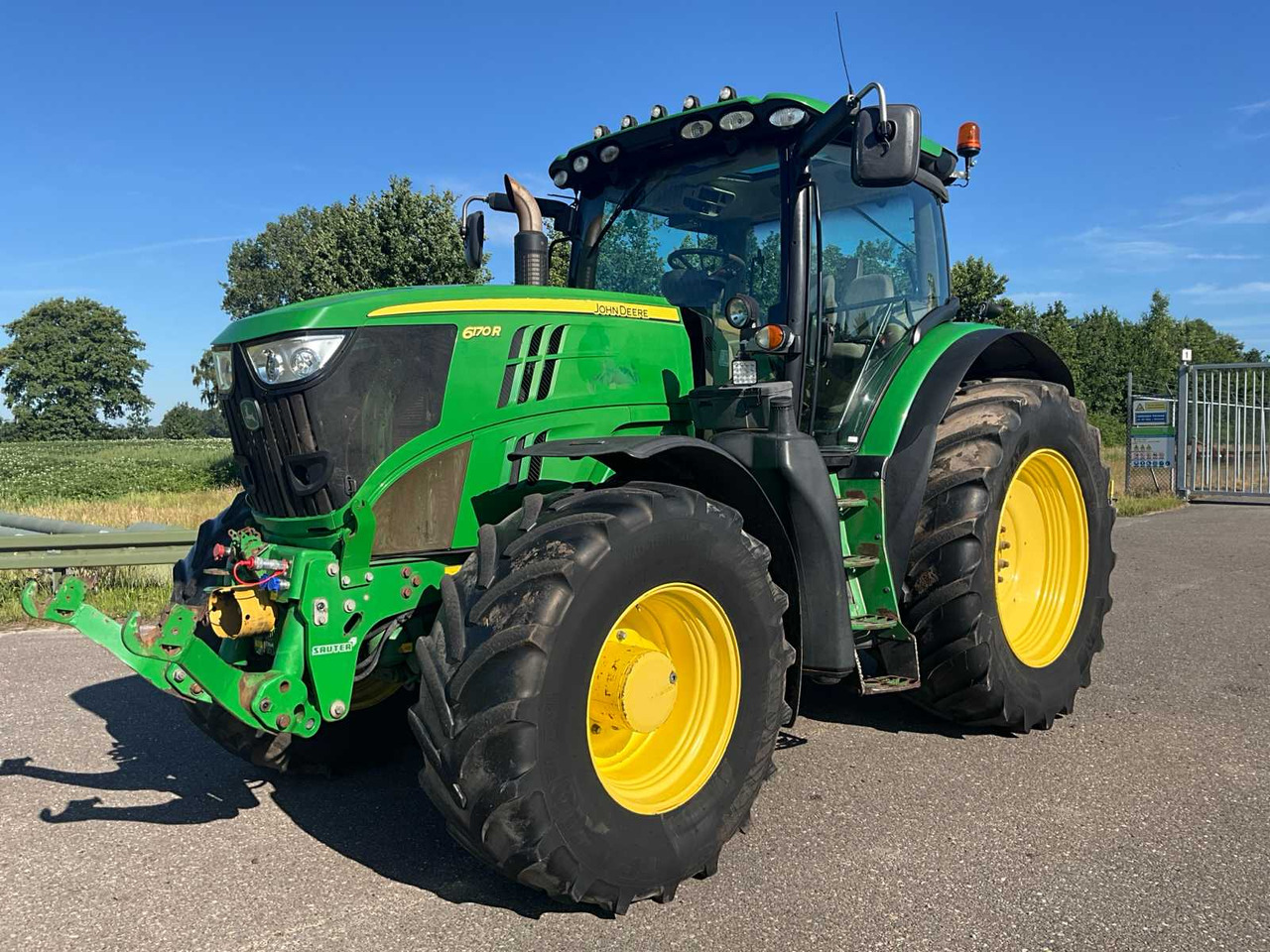John deere 6170 R - Tracteur agricole: photos 1 John deere 6170 R - Tracteur agricole: photos 1