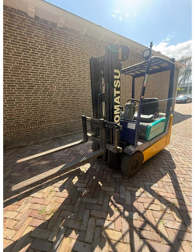 KOMATSU - - FB16M-3E - FORKLIFT - Chariot élévateur: photos 3 KOMATSU - - FB16M-3E - FORKLIFT - Chariot élévateur: photos 3