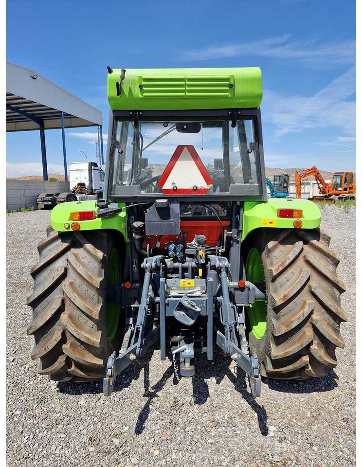 KUBOTA M 5111 L-R - Tracteur agricole: photos 4 KUBOTA M 5111 L-R - Tracteur agricole: photos 4