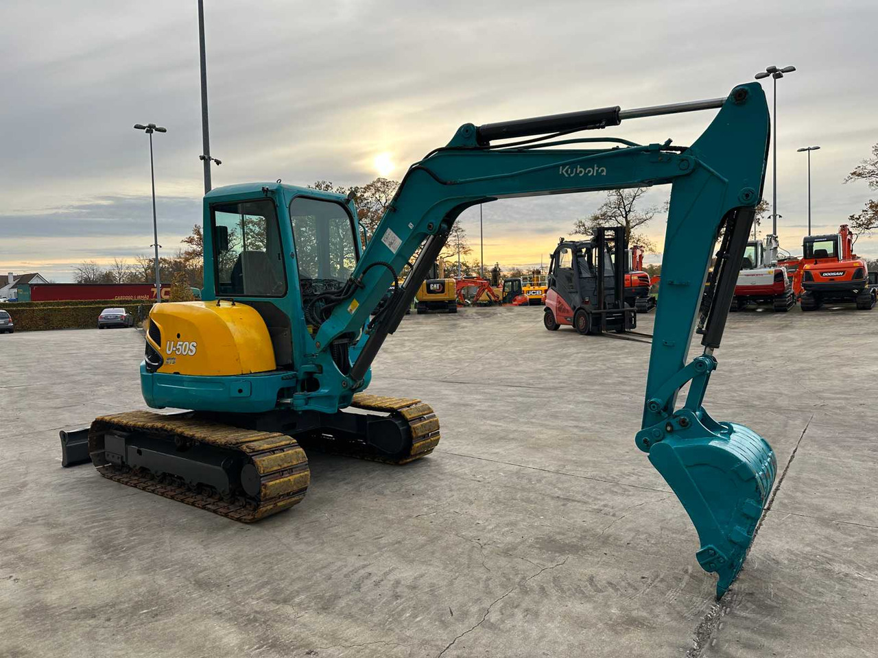 KUBOTA - U50-3 - MIDI EXCAVATOR - Pelle: photos 3 KUBOTA - U50-3 - MIDI EXCAVATOR - Pelle: photos 3