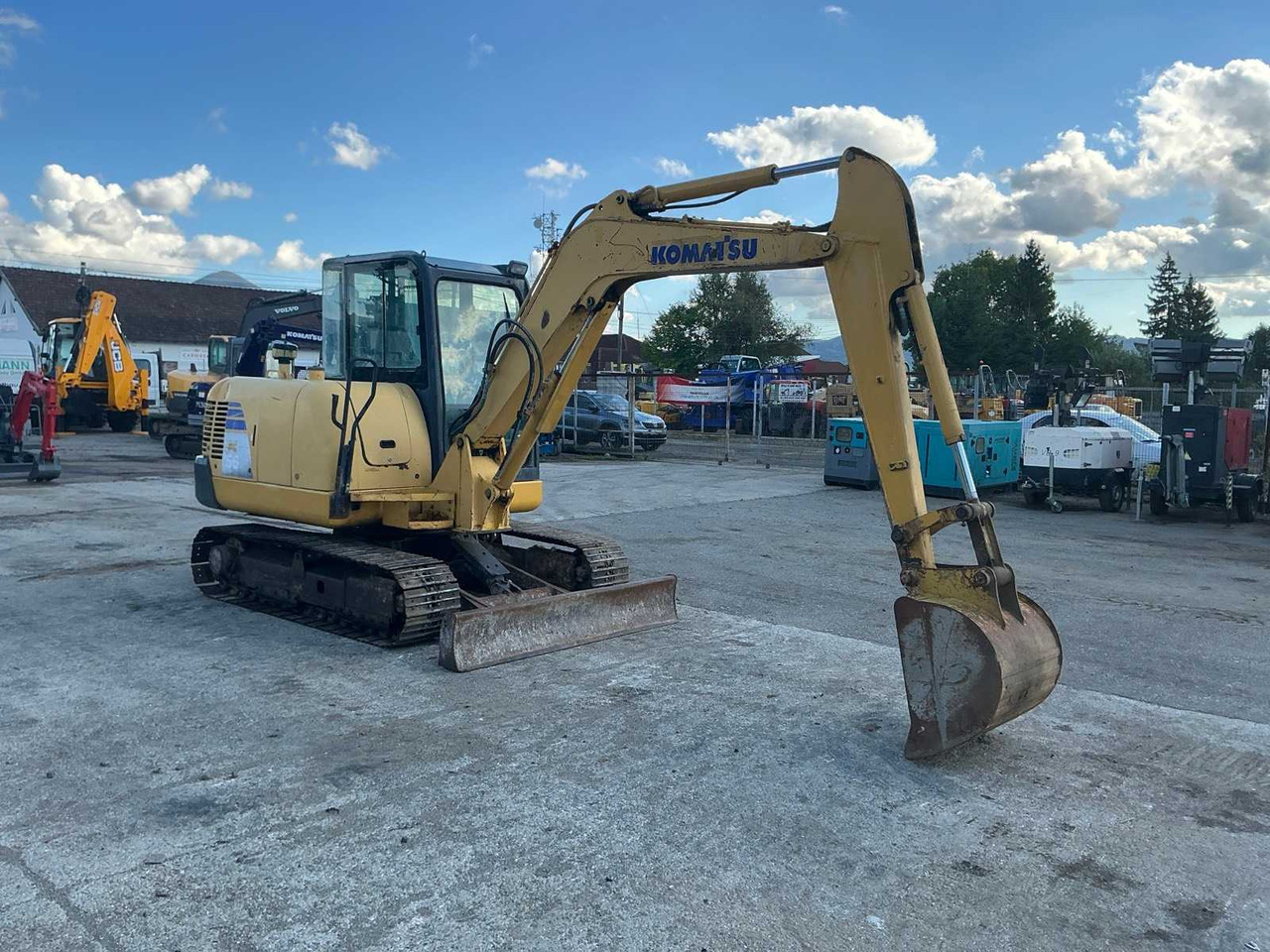 Komatsu PC 56 -7 - Mini pelle: photos 1 Komatsu PC 56 -7 - Mini pelle: photos 1