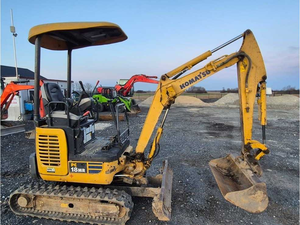 Komatsu PC18MR-2 - Mini pelle: photos 5 Komatsu PC18MR-2 - Mini pelle: photos 5