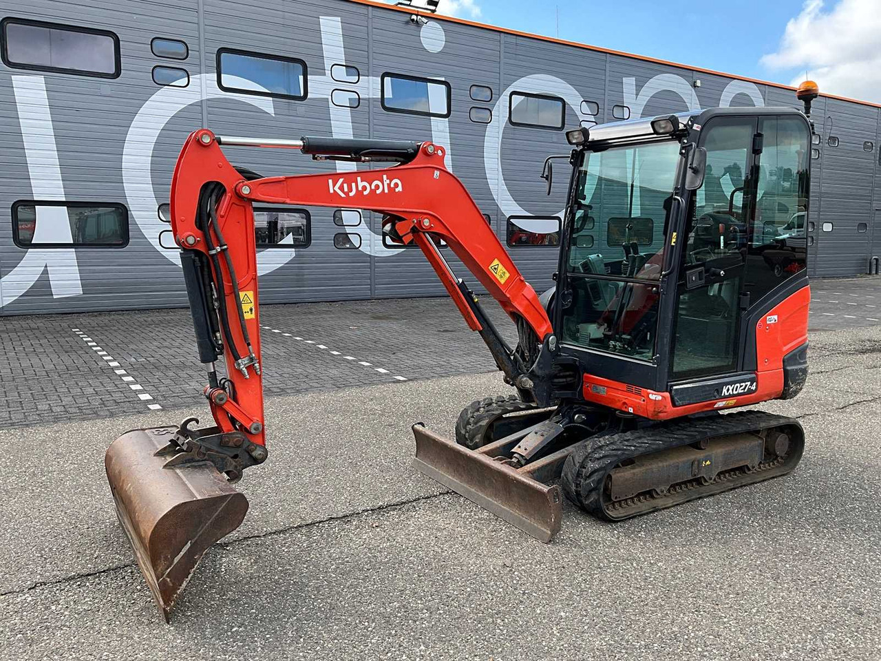 Kubota KX027-4 HI - Mini pelle: photos 1 Kubota KX027-4 HI - Mini pelle: photos 1